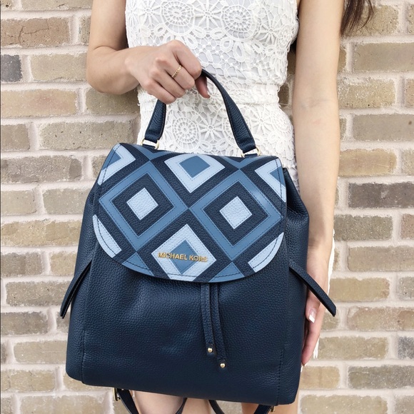 Gaby’sBags👜💕-Michael Kors Large Backpack Blue - Picture 4 of 8